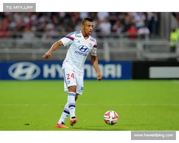 托利索：里昂队长的五大亮点与足球生涯辉煌成就